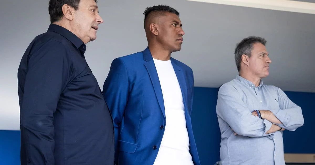 Urgência no Cruzeiro: Paulinho chega antes do previsto para reformular o futebol da equipe