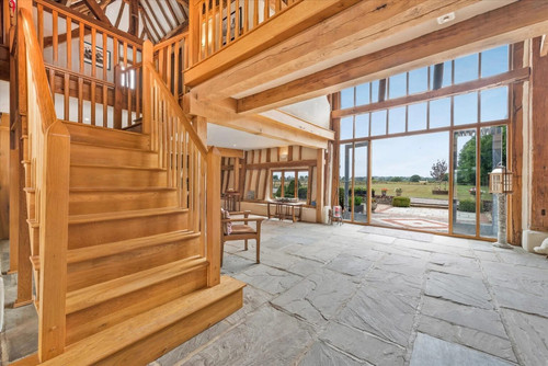 TCL Construction Essex Ltd | 20a The Square, Stock, Ingatestone CM4 9LH, United Kingdom | +447398200.1