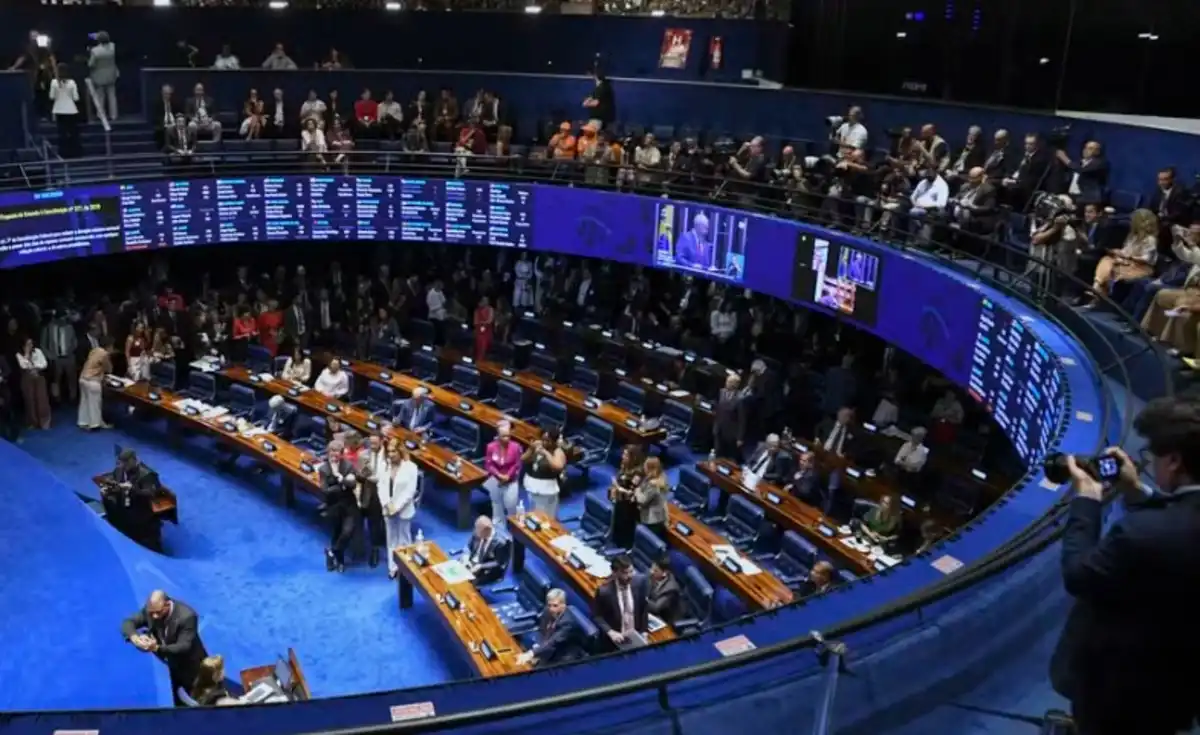 Governo Lula reage a manobra da extrema direita sobre redução da maioridade penal no Senado