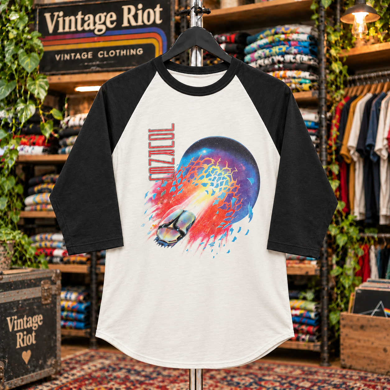 Journey Escape Tour ’81 Retro Raglan Shirt front design illustration
