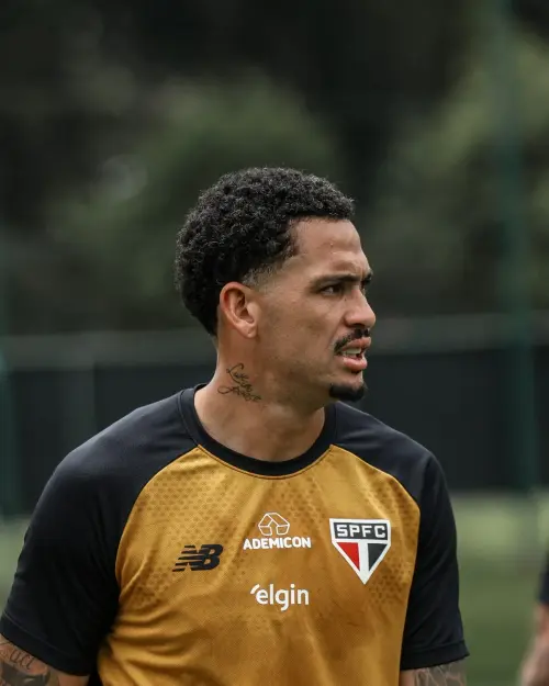 Depois de lesões, Luciano e Calleri renovam esperança no ataque