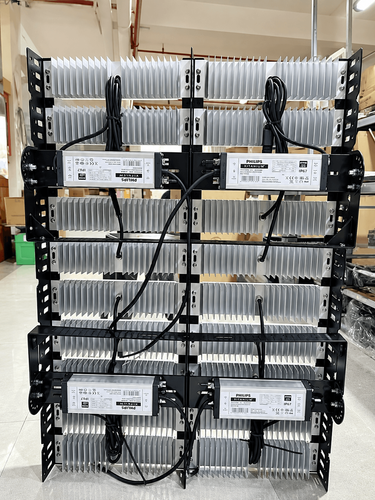 Den Pha Led Modules Chieu Sang Ngoai Troi Citilight CTL169M 900W LED1350 WW NW CW 220 240V 135000lm .2