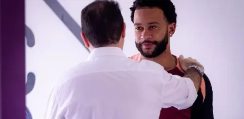 Será afastado? Futuro de Memphis entra em pauta em meio à pressão da torcida