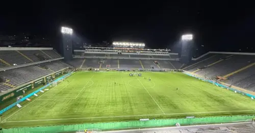 Ingressos a $40 para lotar a Arena Barueri contra o Bragantino