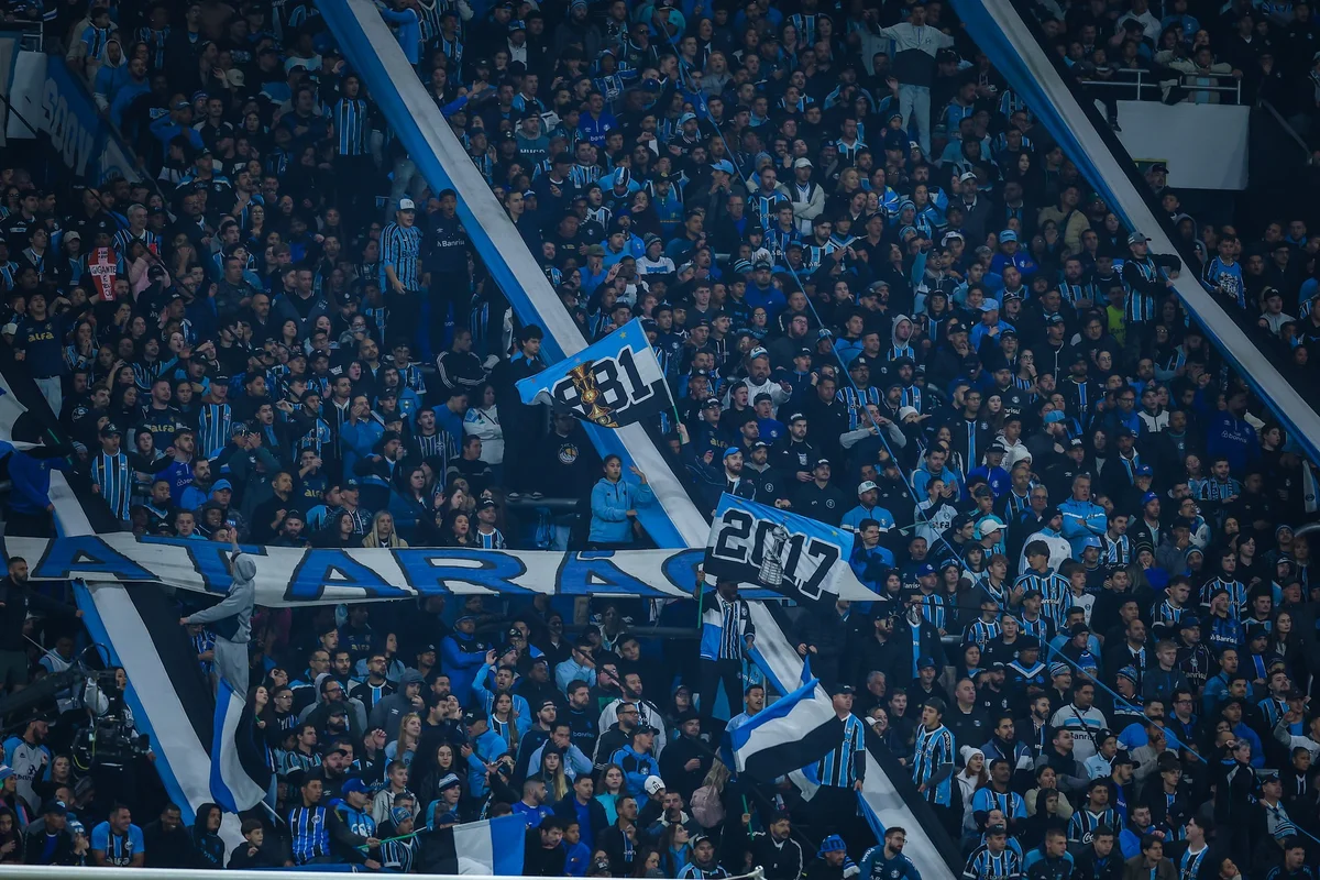 Duelo de estratégias: Grêmio e Cruzeiro em campo para definir rumos na tabela