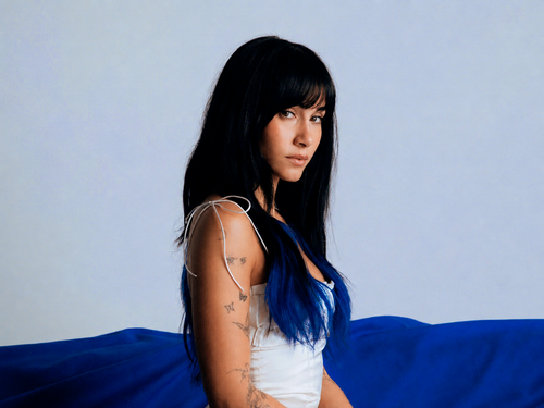 Alba Desnuda Photoshoot 2.png