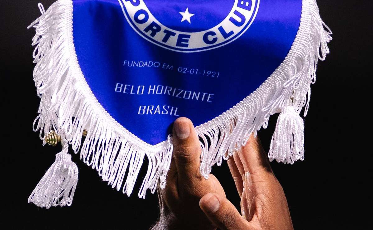 Eduardo Pape: a joia sub-17 do Cruzeiro que atrai olhares do Bayern e promete brilhar no Mundial