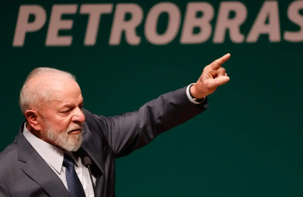 Patrimônio do povo! Petrobras dispara no governo Lula, bate R$ 800 bi e mira R$ 1 trilhão