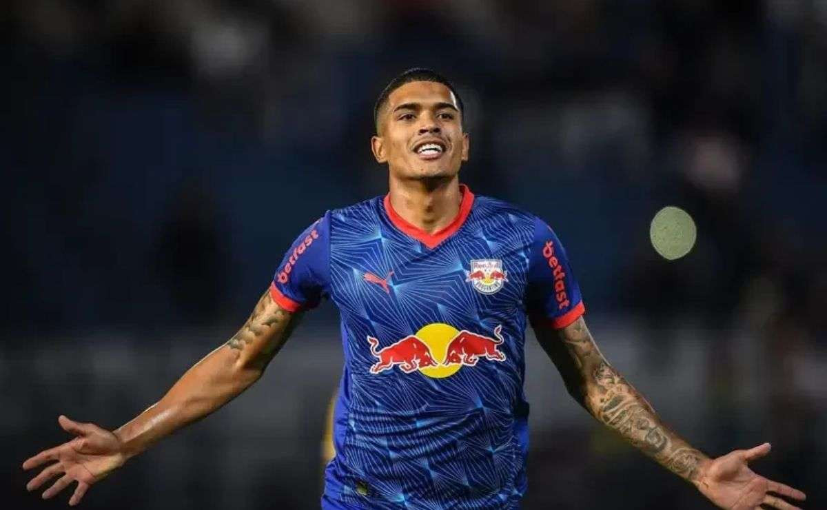 Cruzeiro analisa contratação de Lucas Barbosa para reforçar ataque em 2027