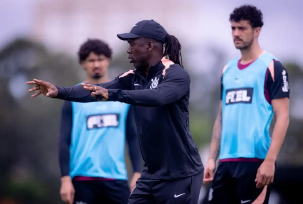 Sem Memphis e Seedorf! Corinthians recupera Yuri Alberto para tentar sair da crise