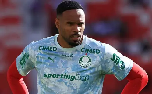 Incerteza no gol: Palmeiras começa busca por goleiro em meio a falhas de Carlos Miguel
