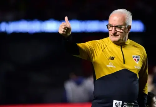 Dorival erra na escalação? São Paulo melhora após duas mudanças e vence o Vasco