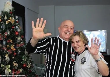 Corinthians parabeniza Lula por reeleição presidencial