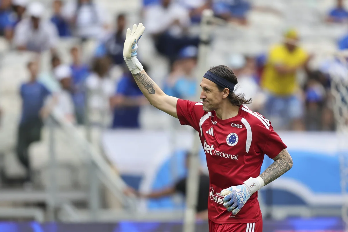 Cássio desabafa sobre saúde mental e luta contra vícios na trajetória de um goleiro campeão