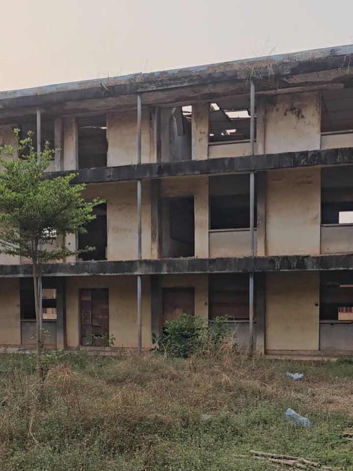 Reconstruction of Oredo Girls Secondary School - Structural rehabilitation and roofing installation