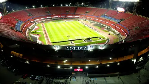 Recorde de público: Torcida do São Paulo quebra recorde sul-americano com mais de 44 mil no MorumBIS