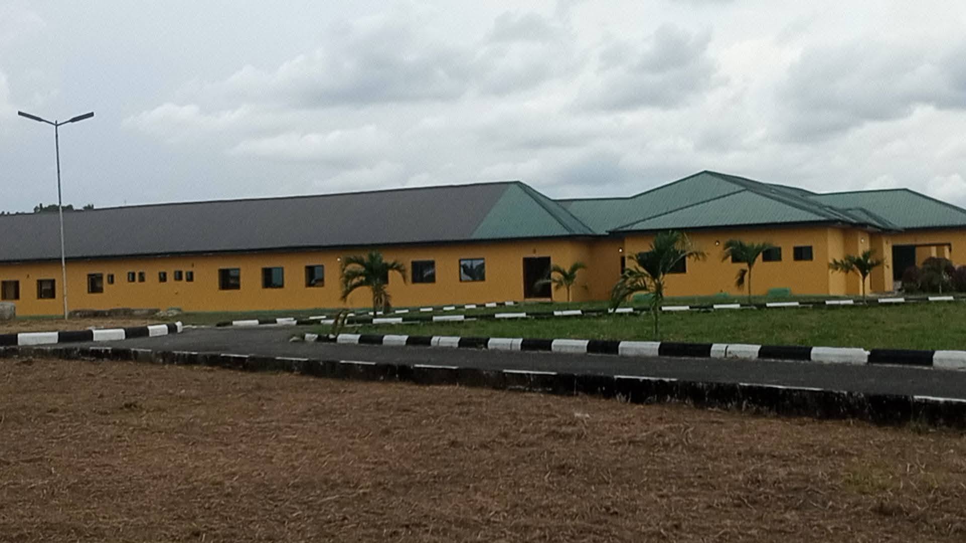 Reconstruction of Ogu School - Site view 4