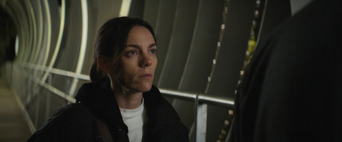 Red.Queen.S02E01.A.Corpse.2160p.AMZN.WEB DL.DDP.5.1.H.265 CHDWEB.mkv snapshot 16.14.000.1