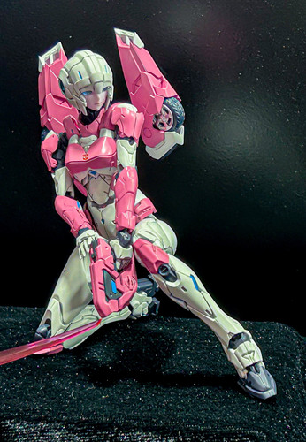 11 Furai Action Arcee.jpg