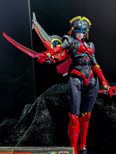 12 Furai Action Windblade.jpg