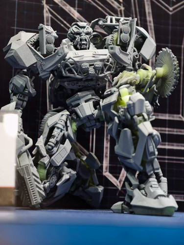 AMK PRO Transformers 2007 Ratchet 02