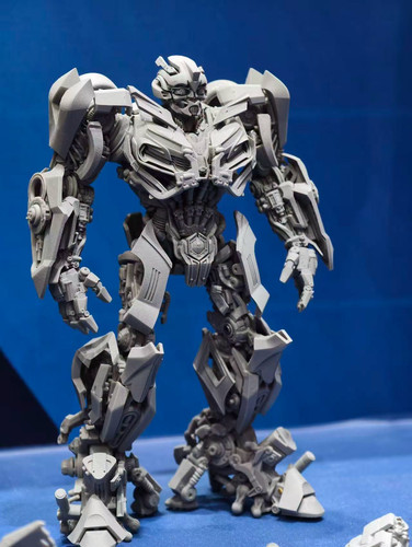 AMK PRO The Last Knight Bumblebee 05.jpg