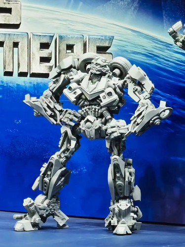 AMK PRO Transformers 2007 Bumblebee Camaron 1976 01.jpg