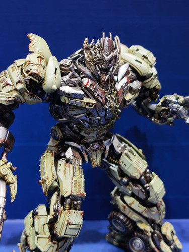 AMK PRO Dark Of The Moon Megatron Standard Ver 09.jpg