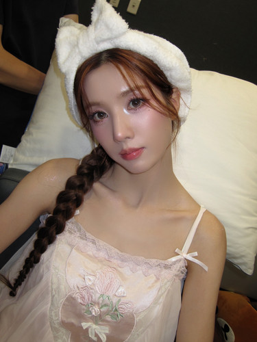 8689d3d596f176f51f29b7cec86565ff.jpg