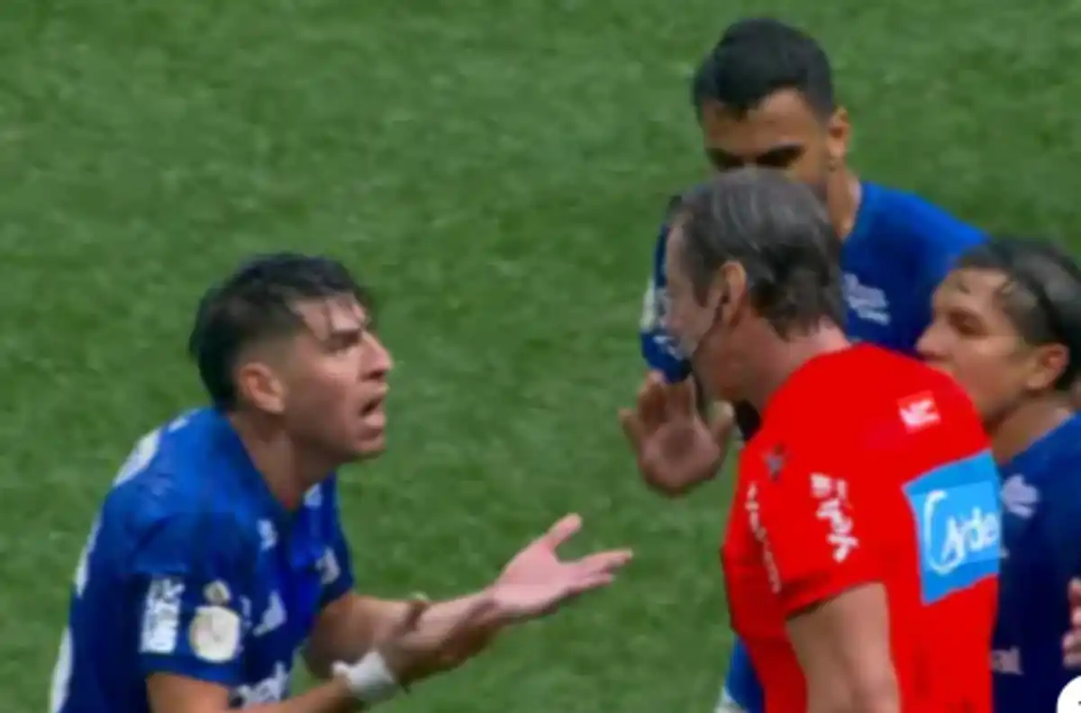 ROMERO DESABAFA! Capitão aponta expulsão como ponto de virada no clássico