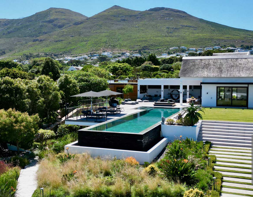 Luxury Villas in Cape Town for a Peaceful Noordhoek Retreat.png