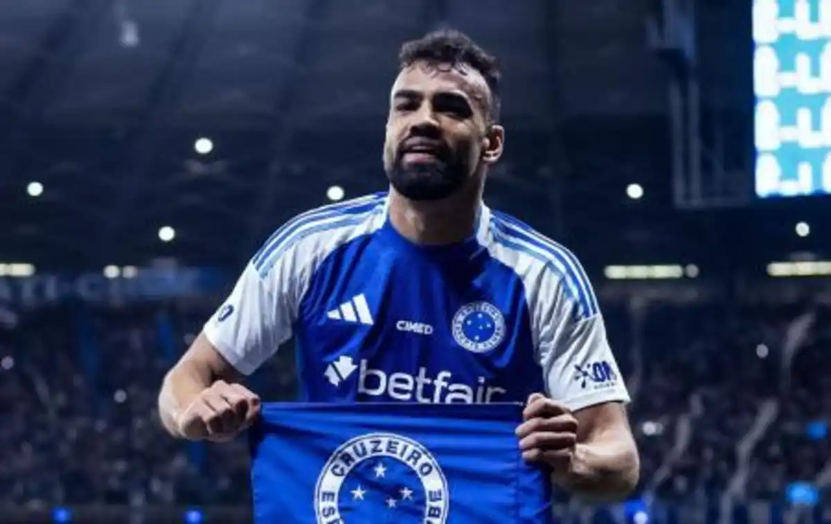 TÁ VOANDO! Fabrício Bruno lidera minutagem do Cruzeiro em 2026