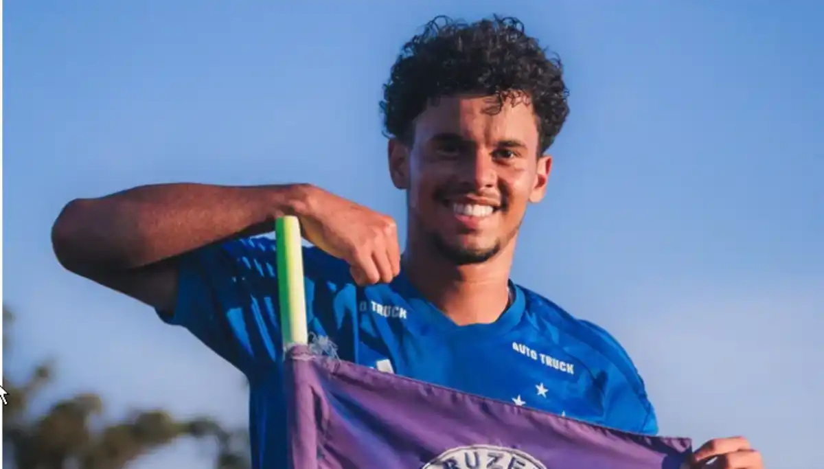 DECISÃO TOMADA! Cruzeiro define futuro de Rhuan Gabriel após interesse do Palmeiras
