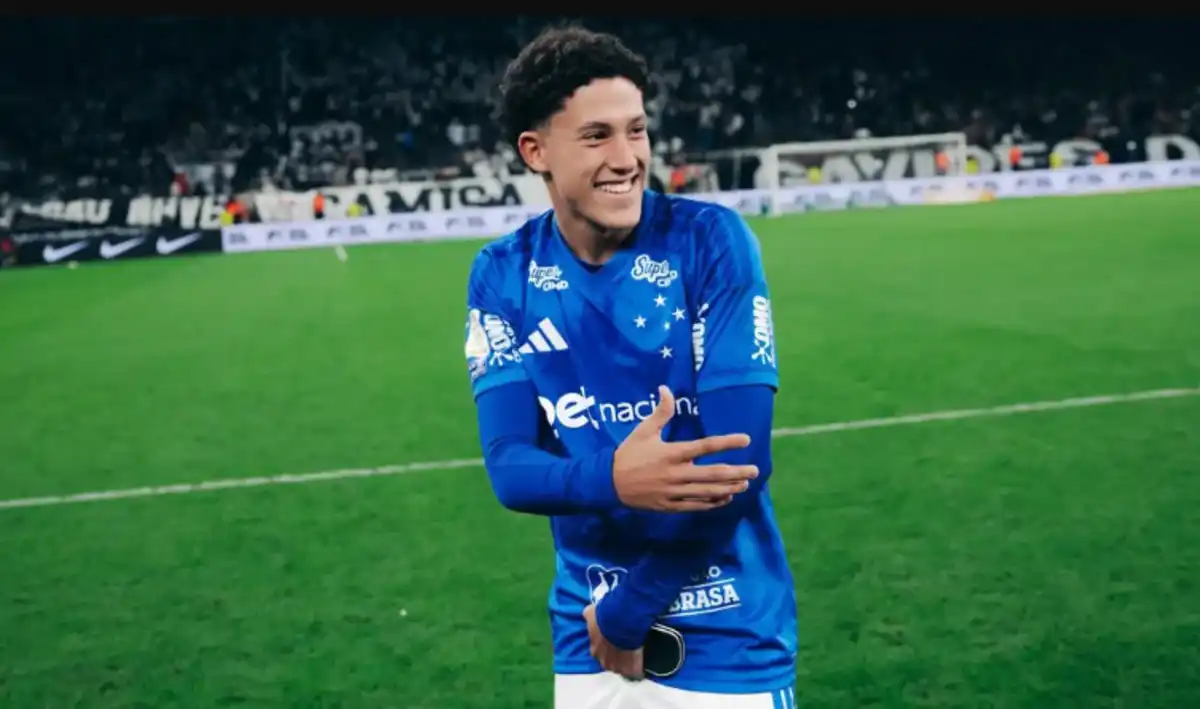 PROPOSTA MILIONÁRIA! Cruzeiro recebe oferta de até R$ 87 milhões por joia de 18 anos