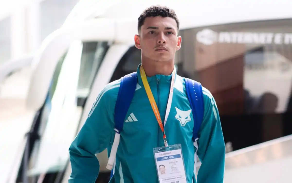 Sem zaga titular, Cruzeiro pode relacionar joia Kelvin contra o Vasco