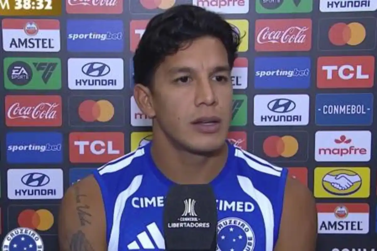 Eliminação na Libertadores faz Romero pedir união e foco do Cruzeiro para desafios futuros