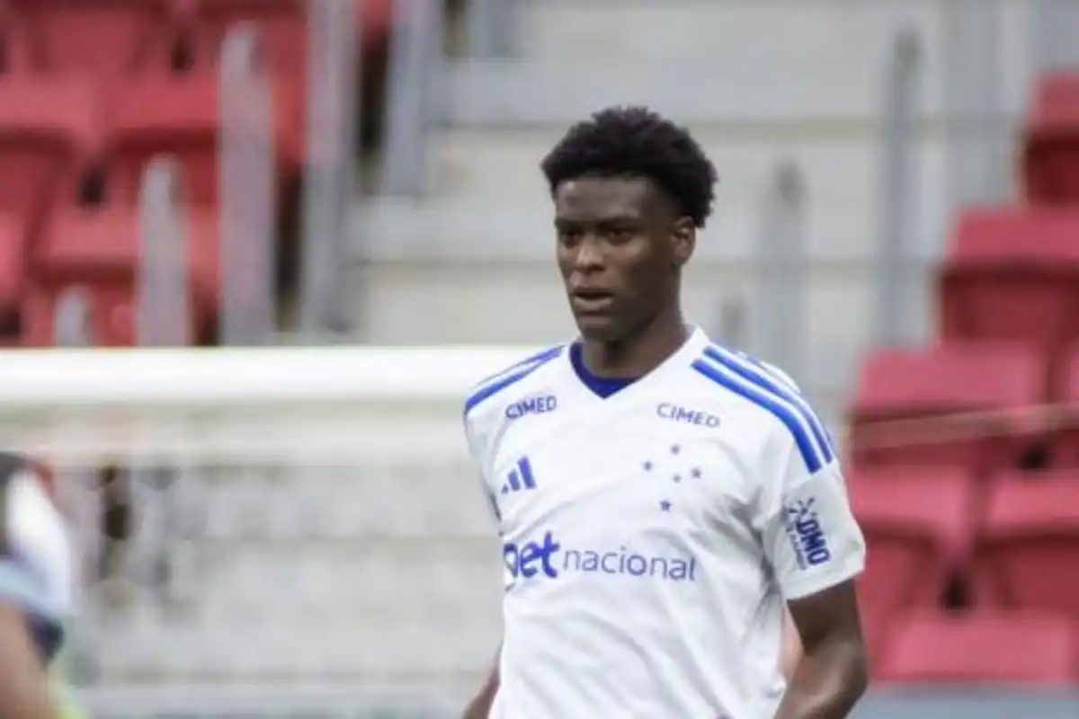 ELE FICA! Clube espanhol desiste da contratação de Jonathan Jesus