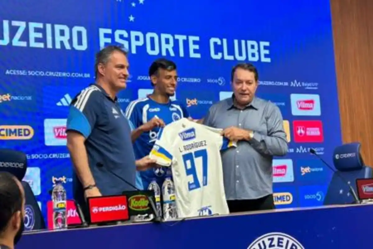 Artur Jorge explica ausência de Lucho Rodríguez na equipe do Cruzeiro
