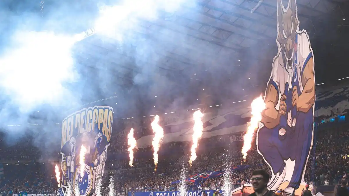 60 mil vozes a favor: Cruzeiro prepara festa no Mineirão para clássico decisivo contra o Atlético