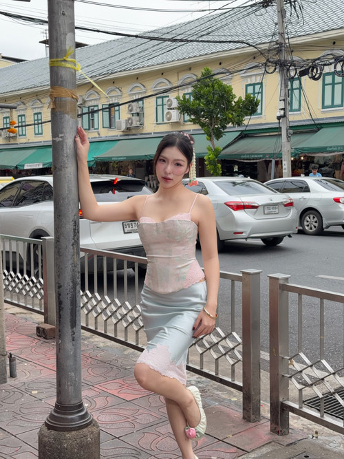 fc8fc1b2e1346e934b4374100e46fad0.jpg