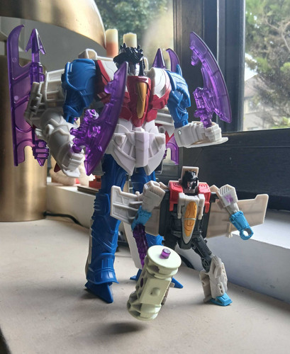 Transformers Cyberworld Energon Surge Ultimate Cyber Changers Air Sea Starscream In Hand Images 3.jpg