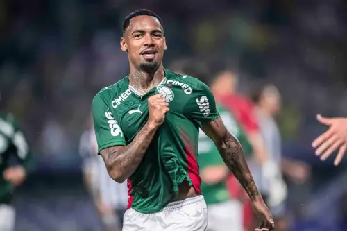 COM MORAL! Abel Ferreira elogia Allan e valoriza atleta em meio à negociação com o Manchester City