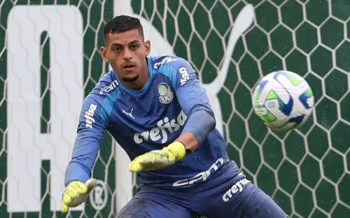VAI SAIR? Palmeiras define condição para negociar goleiro com Sporting; entenda