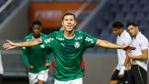 RENOVAÇÃO! Felipe Teresa negocia permanência no Palmeiras até 2030; veja detalhes