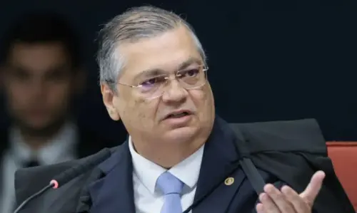 Flávio Dino detona chantagem dos EUA e rebate sanções contra ministros do STF