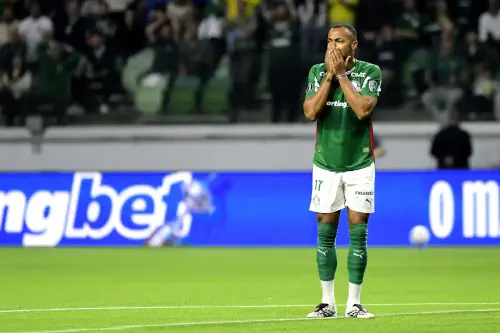 Palmeiras supera adversidade e luta até o fim, mas empata e decide vaga na Libertadores no Paraguai