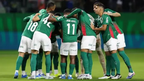 TURBULÊNCIA! Palmeiras enfrenta problemas em fase crucial da temporada e torcida exige respostas