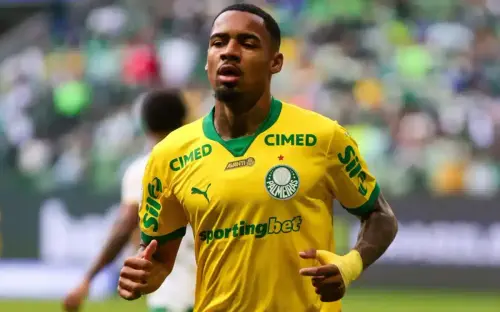 VAI FICAR? Palmeiras toma decisão sobre saída de Allan após propostas