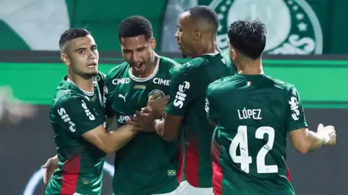 ESCALAÇÃO OFICIAL! Palmeiras pronto para duelo decisivo em Quito; veja