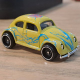 Hot Wheels x Transformers Color Shifters Bumblebee In Hand Images 01